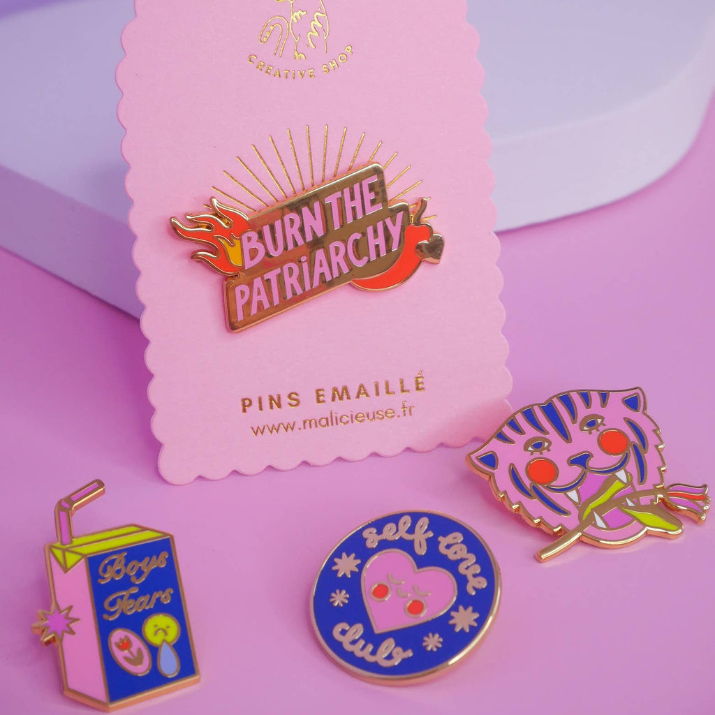  Pin's - "Burn the Patriarchy" 